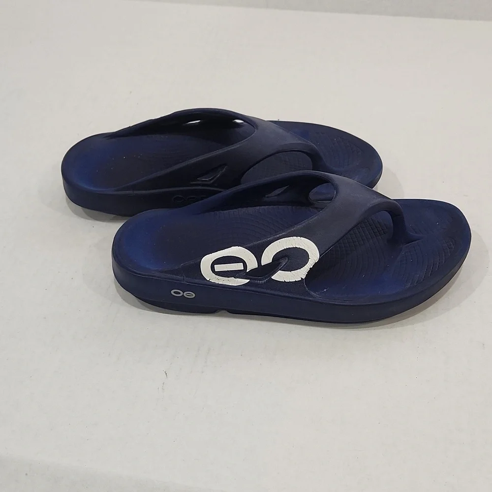 OOFOS Ooriginal Thong Flip Flop Navy Comfort Sandals Men Size 8 / Women Size 10